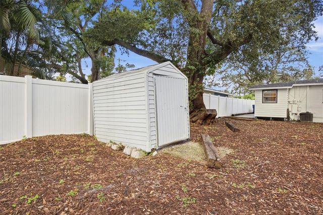 3916 W NORTH A STREET, Tampa, FL 33609