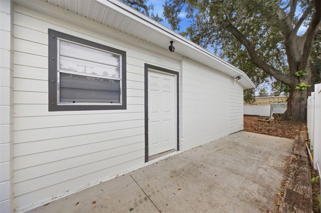 3916 W NORTH A STREET, Tampa, FL 33609