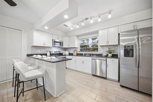 3916 W NORTH A STREET, Tampa, FL 33609