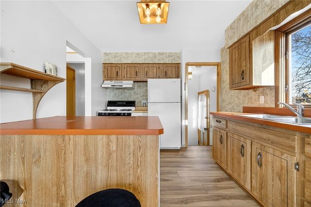 2802 Klusner Avenue, Parma, OH 44134