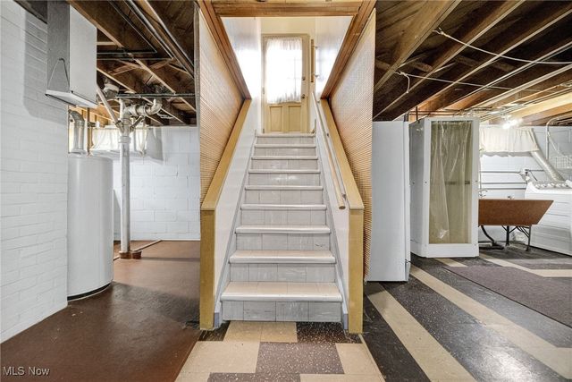 2802 Klusner Avenue, Parma, OH 44134