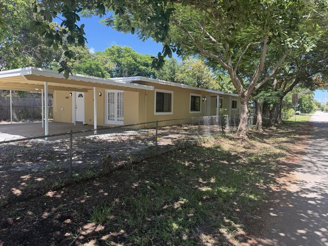 1200 NW 7TH Terrace, Fort Lauderdale, FL 33311