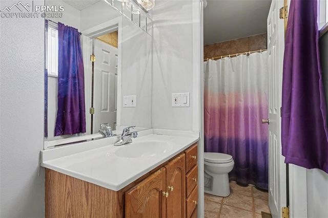 6945 Fielding Circle, Colorado Springs, CO 80911