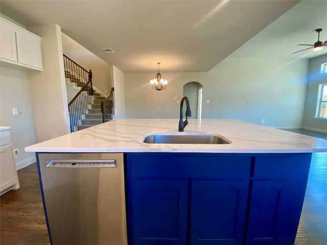 360 Devonshire Drive, Greenville, TX 75401