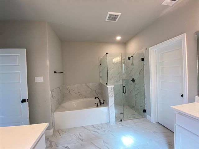 360 Devonshire Drive, Greenville, TX 75401