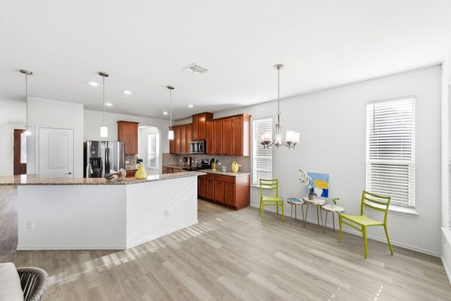 112 W Point WAY, Elgin, TX 78621