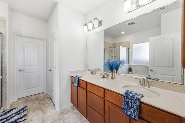 112 W Point WAY, Elgin, TX 78621