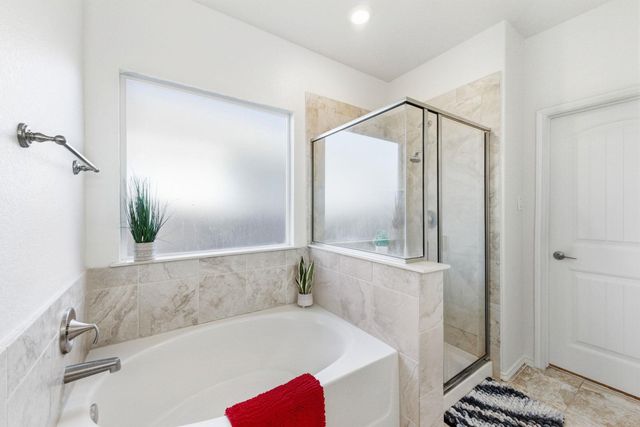 112 W Point WAY, Elgin, TX 78621