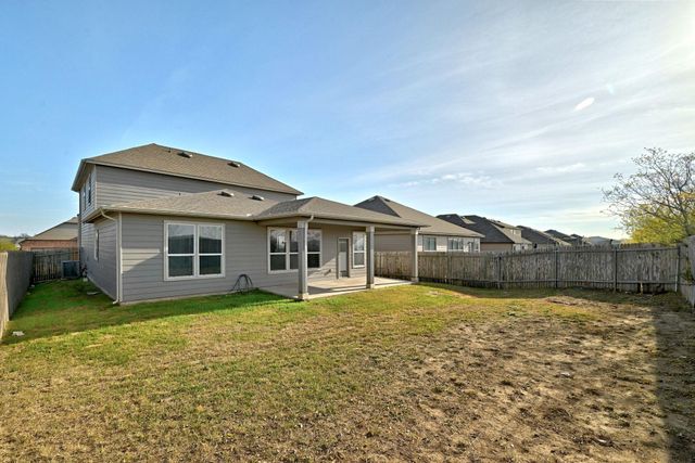 112 W Point WAY, Elgin, TX 78621