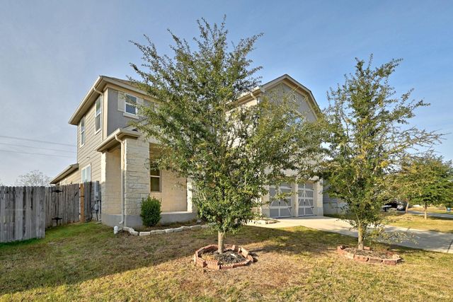 112 W Point WAY, Elgin, TX 78621