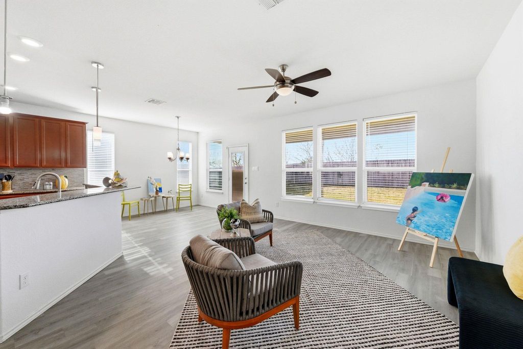 112 W Point WAY, Elgin, TX 78621