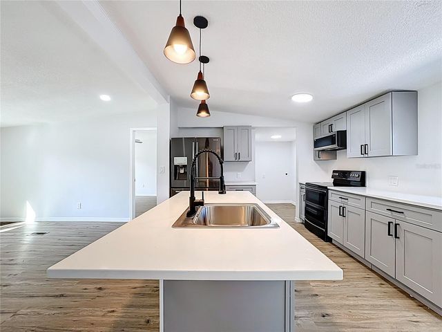 16800 APPLE ROAD, Montverde, FL 34756