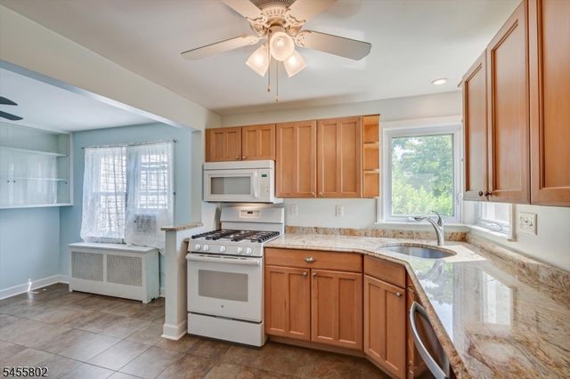 2008 Maple Ave, South Plainfield Boro, NJ 07080