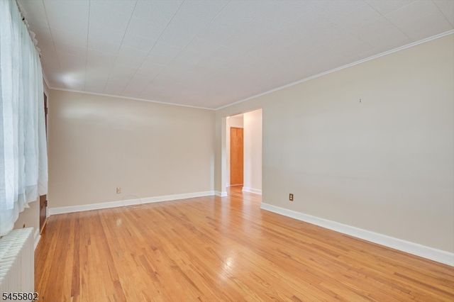 2008 Maple Ave, South Plainfield Boro, NJ 07080