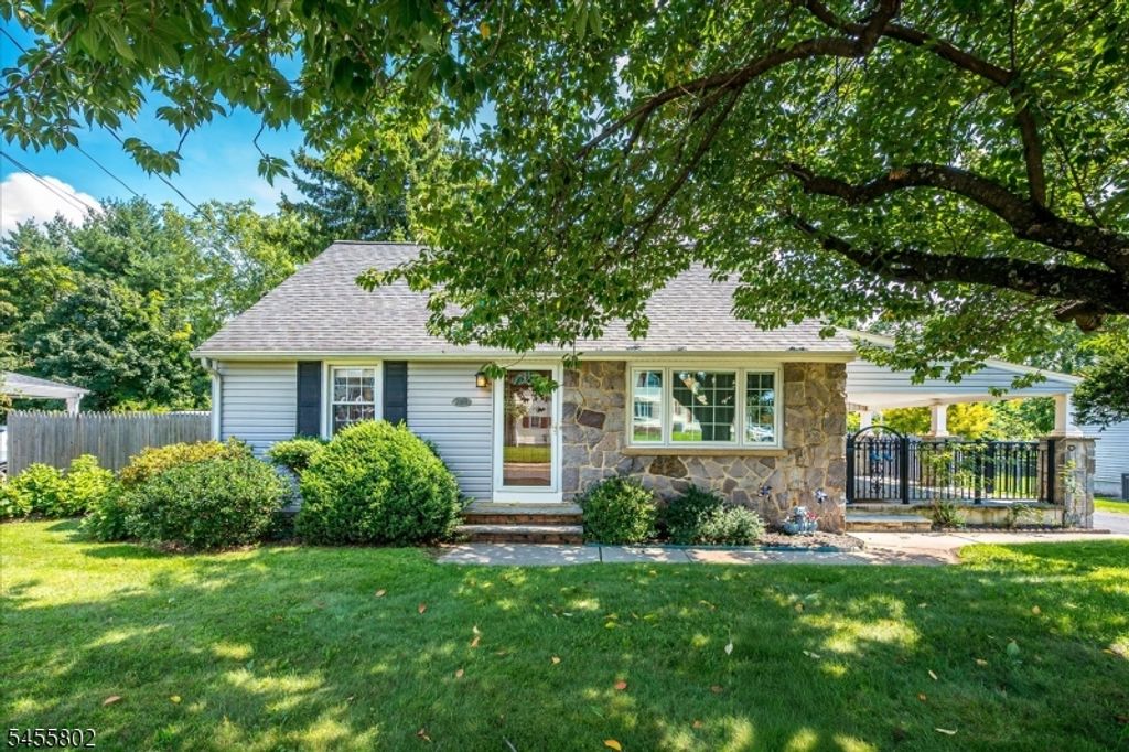 2008 Maple Ave, South Plainfield Boro, NJ 07080