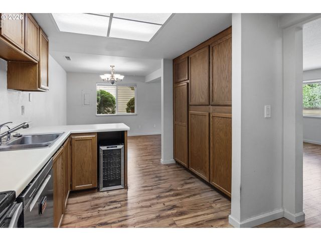 1611 Ne 113TH St 121, Vancouver, WA 98686