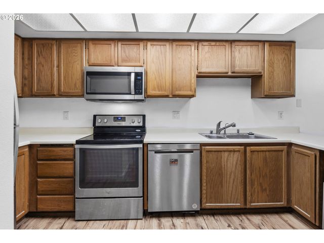 1611 Ne 113TH St 121, Vancouver, WA 98686