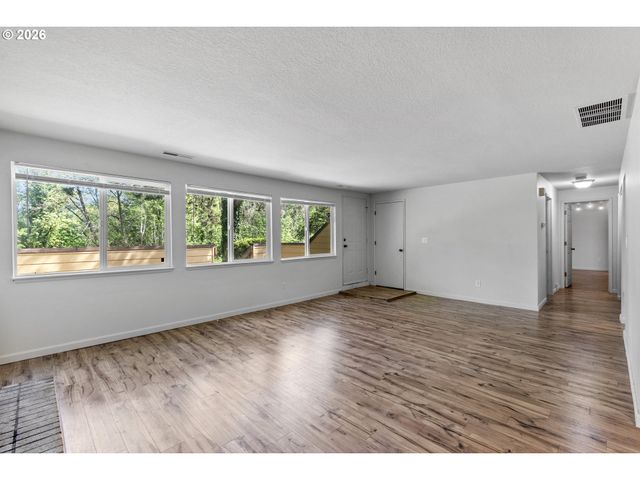 1611 Ne 113TH St 121, Vancouver, WA 98686