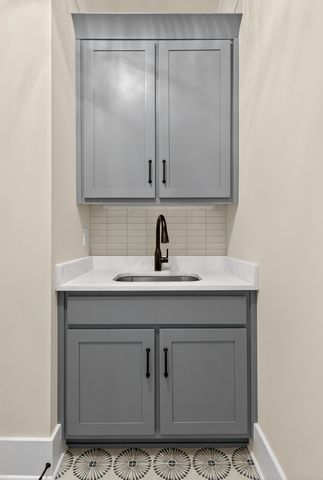 253 Bellsford Rd, Gallatin, TN 37066