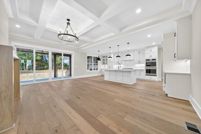 253 Bellsford Rd, Gallatin, TN 37066