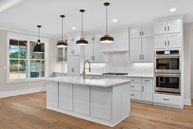 253 Bellsford Rd, Gallatin, TN 37066