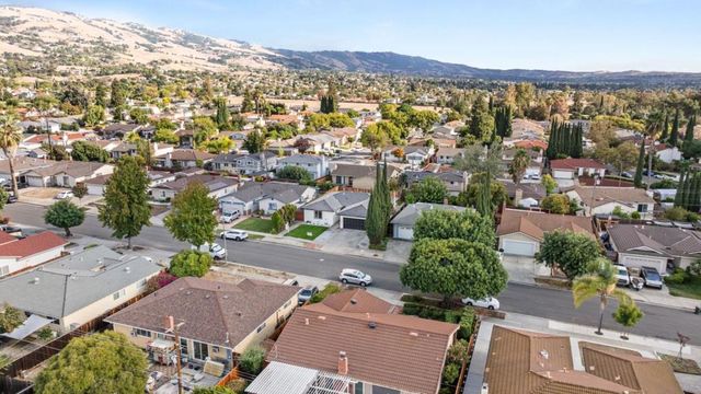 3250 Sylvan Drive, San Jose, CA 95148