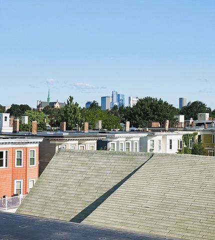 244 L Street 7, Boston, MA 02127
