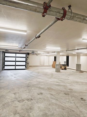 244 L Street 7, Boston, MA 02127