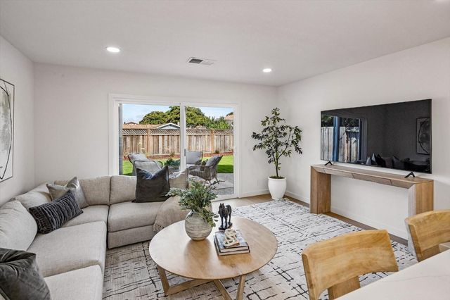 4469 Fellows Street, Union City, CA 94587