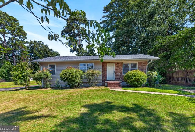 204 S Chilton Crescent, Lagrange, GA 30240