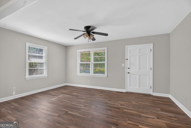 204 S Chilton Crescent, Lagrange, GA 30240