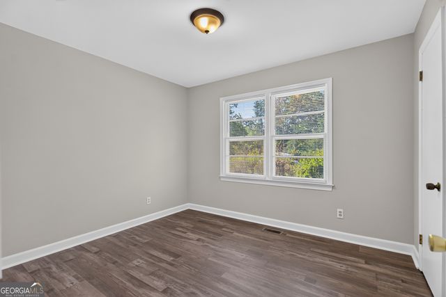 204 S Chilton Crescent, Lagrange, GA 30240