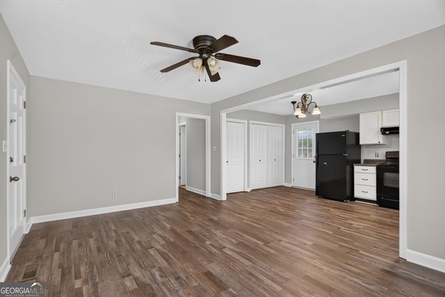204 S Chilton Crescent, Lagrange, GA 30240