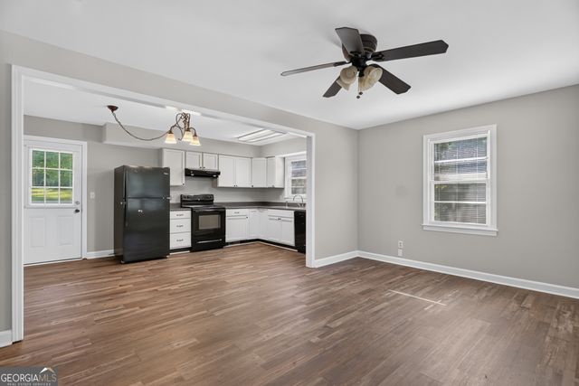 204 S Chilton Crescent, Lagrange, GA 30240