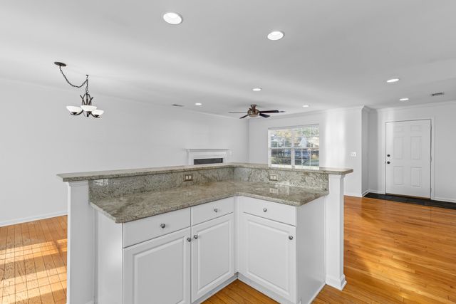 1099 Farmington Road, Charleston, SC 29412