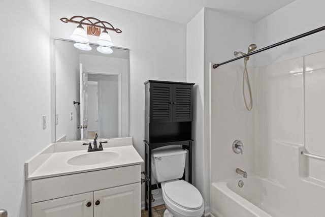 1099 Farmington Road, Charleston, SC 29412