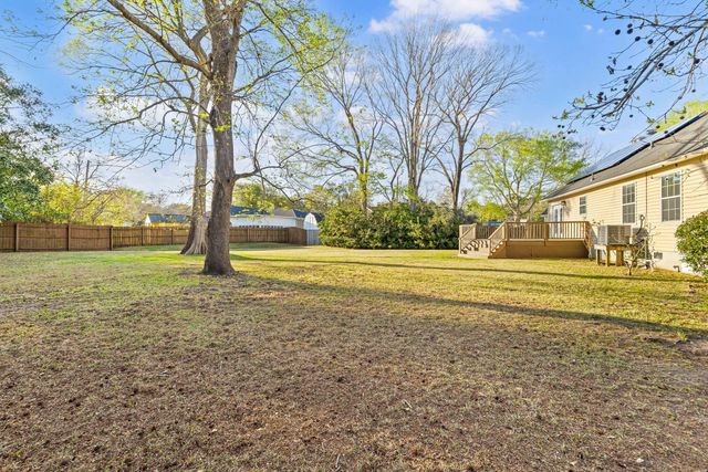 1099 Farmington Road, Charleston, SC 29412