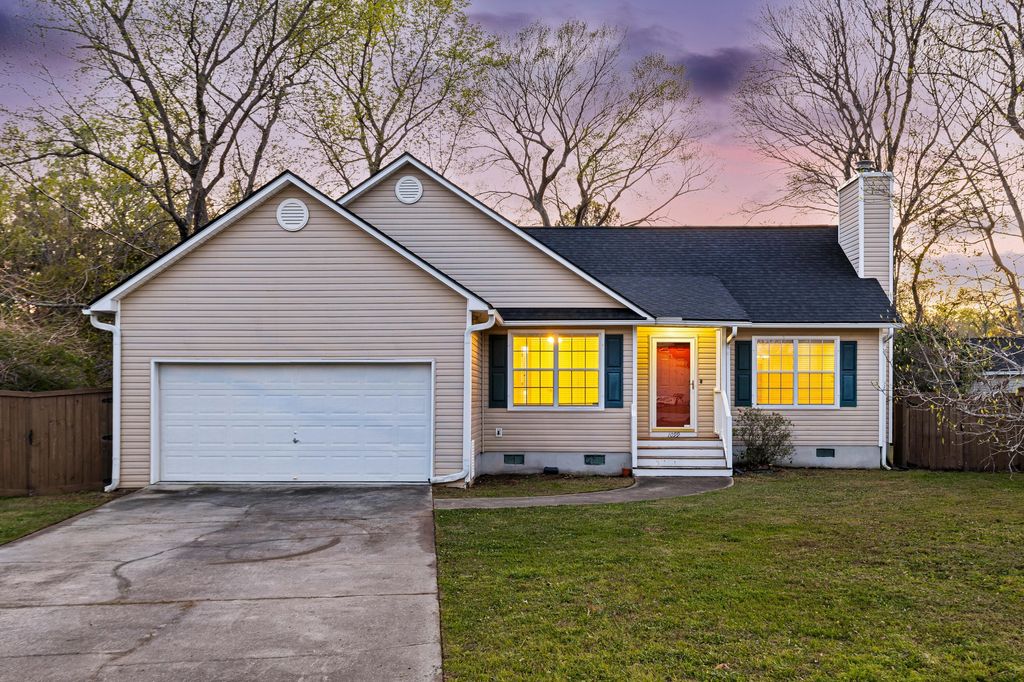 1099 Farmington Road, Charleston, SC 29412