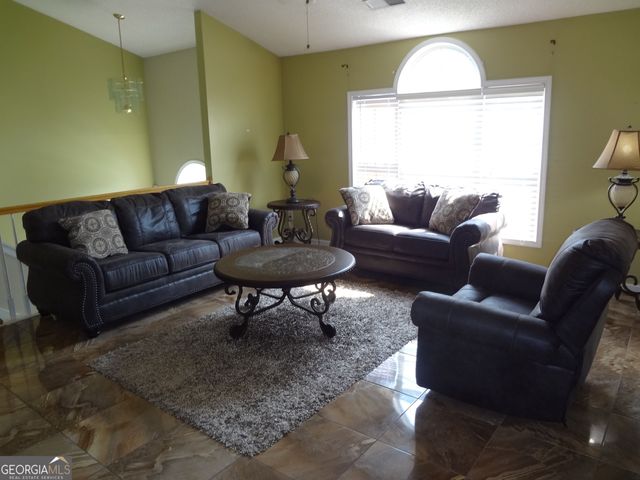 4748 Mitchells Ridge Drive, Ellenwood, GA 30294