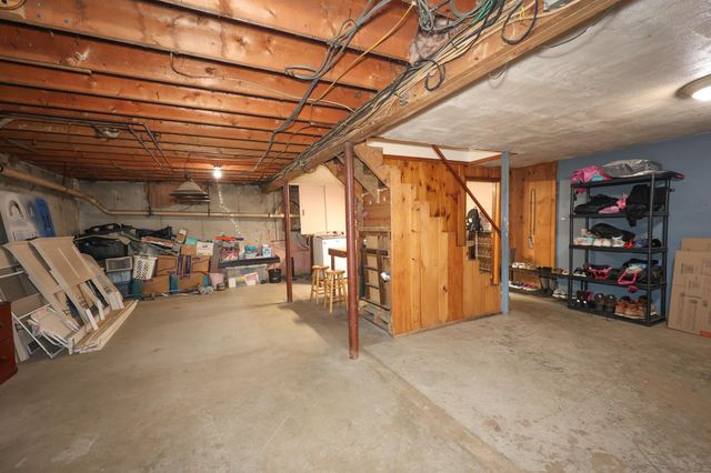 22 Abijah Bridge Road, Weare, NH 03281