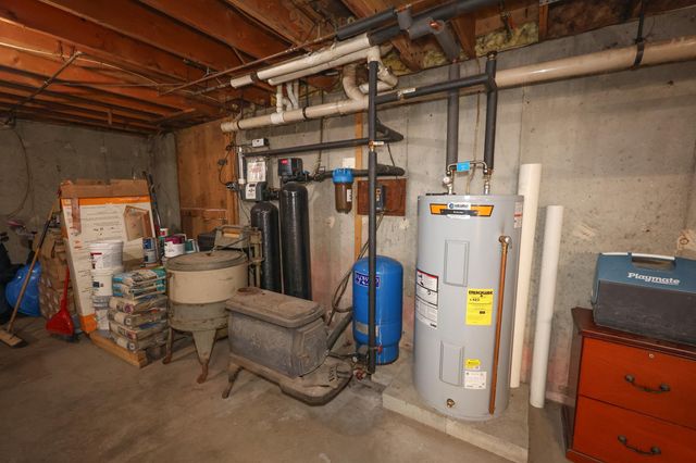 22 Abijah Bridge Road, Weare, NH 03281