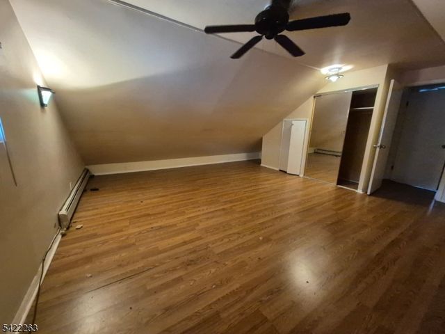 66 Independence Dr, Roselle Boro, NJ 07203