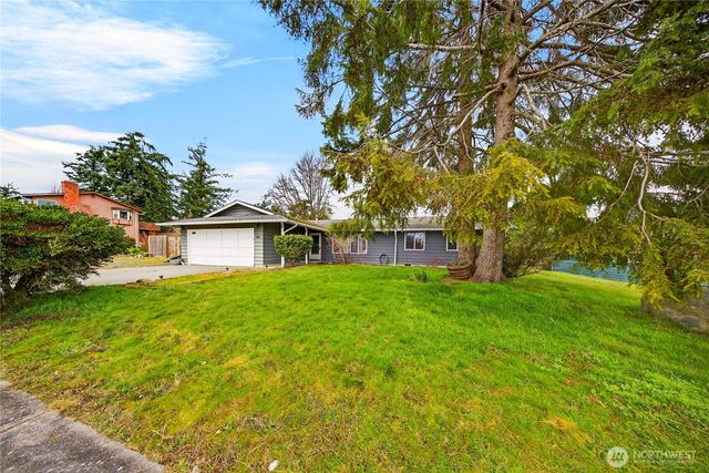 580 SW 3rd Avenue, Oak Harbor, WA 98277