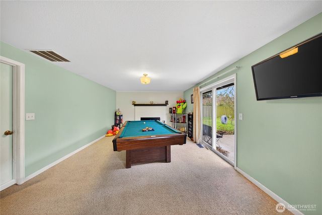 580 SW 3rd Avenue, Oak Harbor, WA 98277