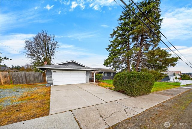 580 SW 3rd Avenue, Oak Harbor, WA 98277