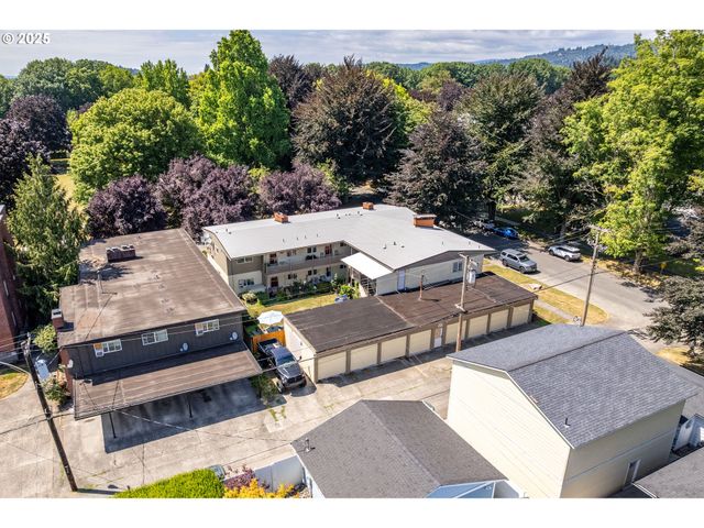 1951 LOUISIANA St, Longview, WA 98632