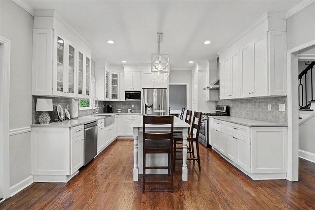 8895 Willowbrae Lane, Roswell, GA 30076