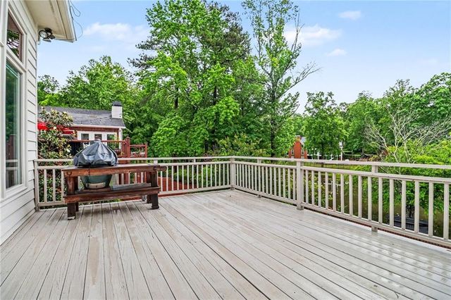 8895 Willowbrae Lane, Roswell, GA 30076
