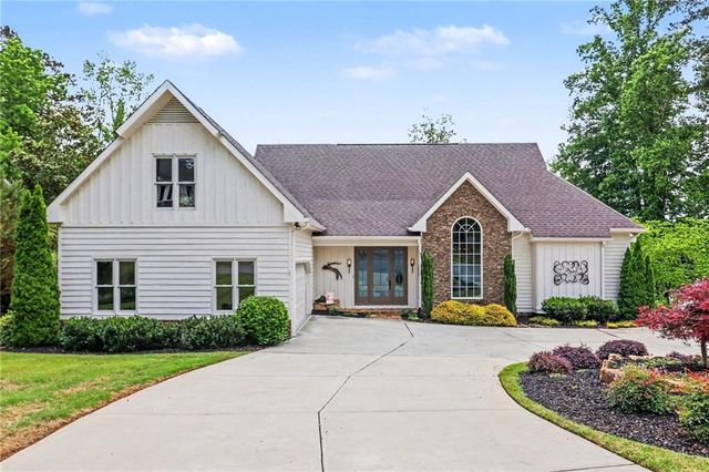 8895 Willowbrae Lane, Roswell, GA 30076