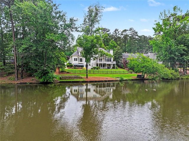 8895 Willowbrae Lane, Roswell, GA 30076